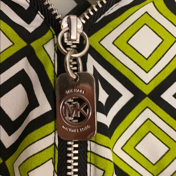 Michael Kors green half zip blouse - Picture 4 of 8